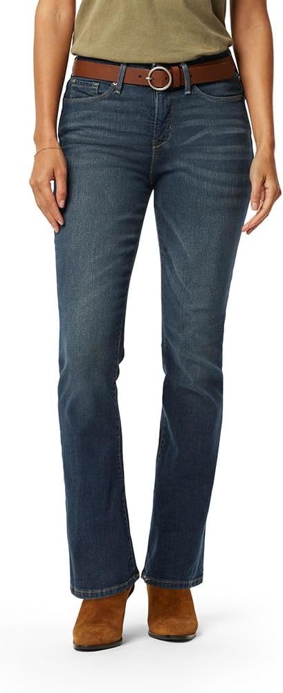 Levi Strauss Signature Gold Totally Shaping bootcut jeans in a medium blue wash, on a model