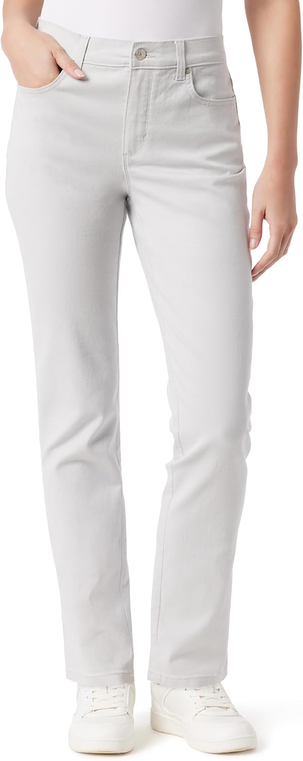 Gloria Vanderbilt Amanda classic tapered jeans on a model, color option 32 of 88
