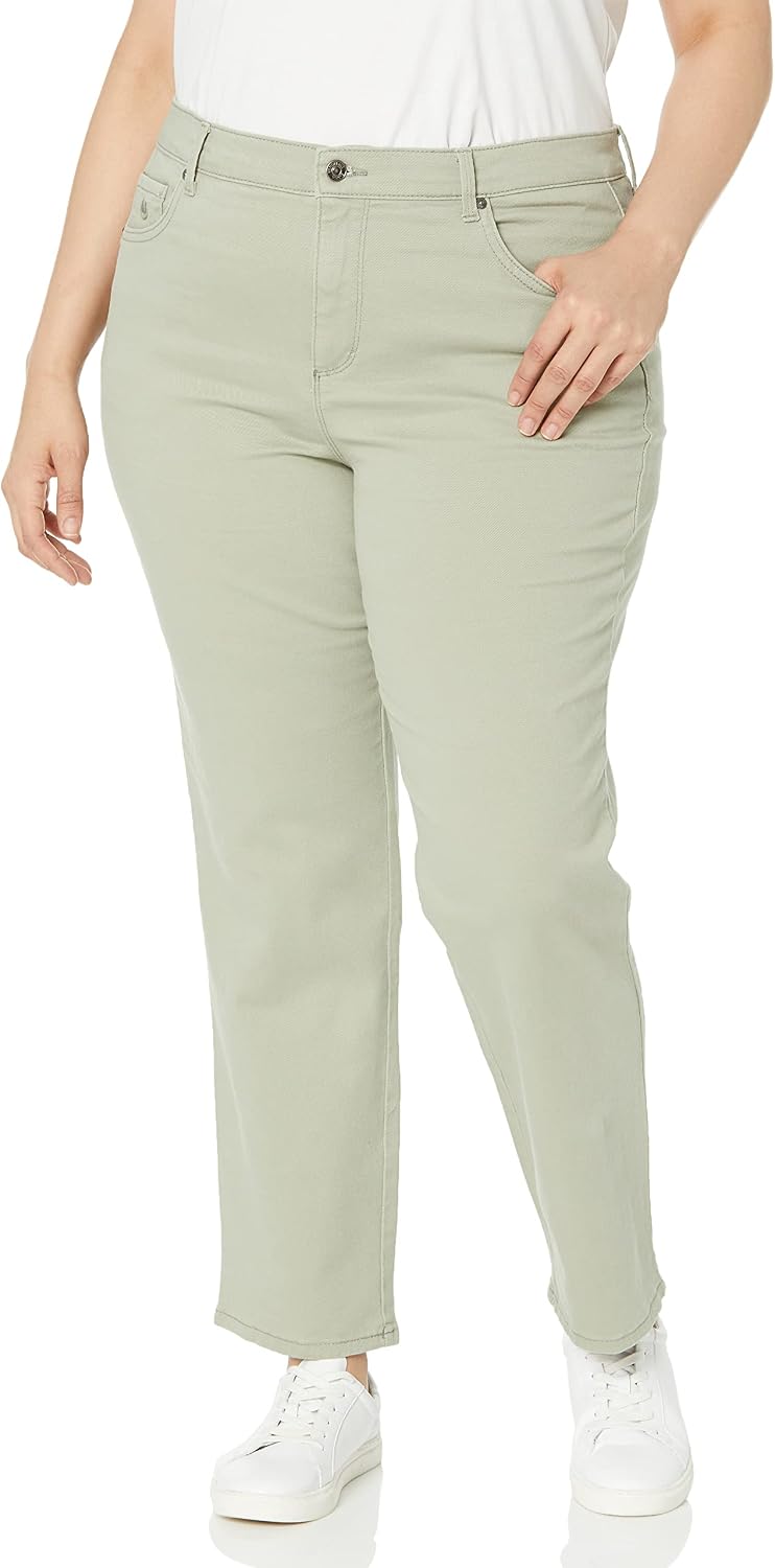 Gloria Vanderbilt Amanda classic tapered jeans on a model, color option 66 of 88