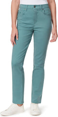 Gloria Vanderbilt Amanda classic tapered jeans on a model, color option 61 of 88