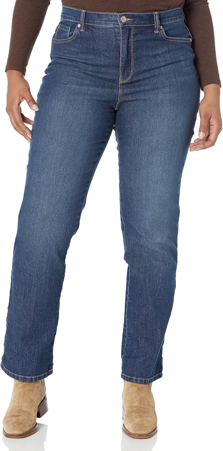 Gloria Vanderbilt Amanda classic tapered jeans on a model, color option 87 of 88