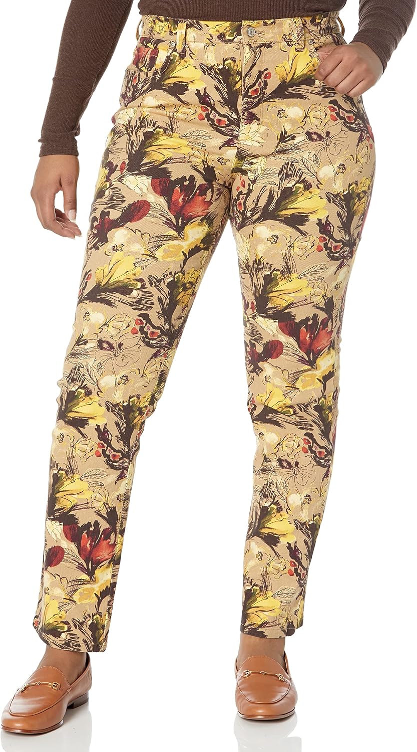 Gloria Vanderbilt Amanda classic tapered jeans on a model, color option 54 of 88